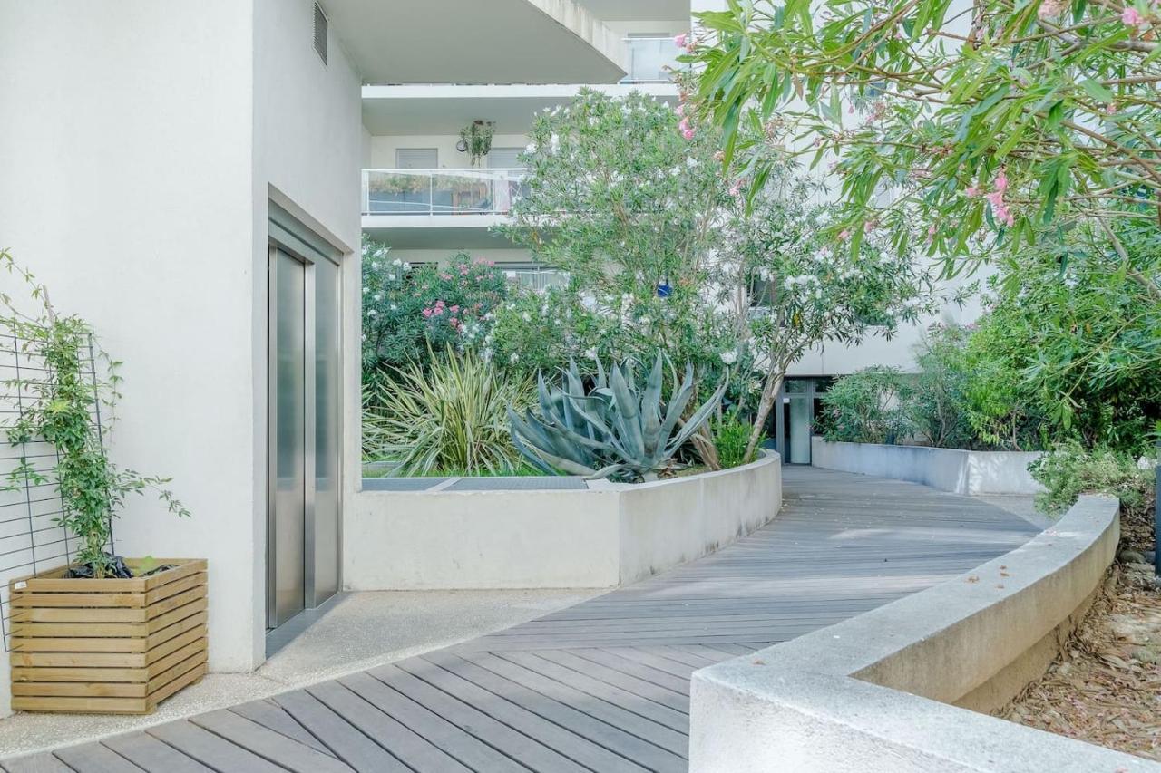 T2 Panier Avec Loggia Apartment Marseille Exterior photo